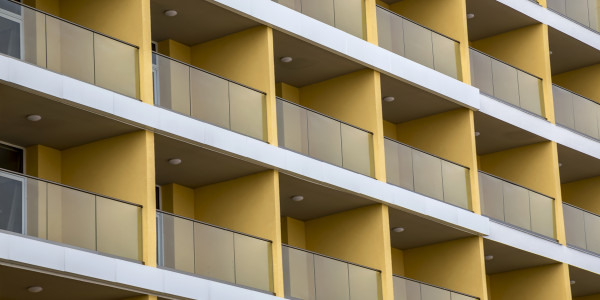 Carpintería Metálica de Aluminio / PVC Tortellà · Balconeras